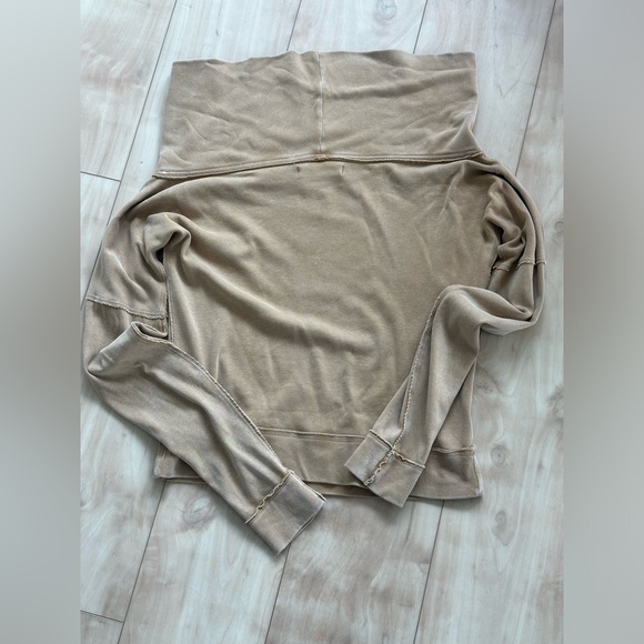 Free People ‘Not The Same Tee’ size Small in Iced Coffee; Like New - Picture 7 of 10